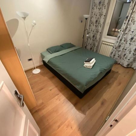 Admiral Downtown 2 Appartement Belgrado Buitenkant foto